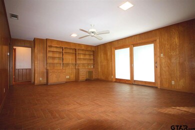 207 Stanford St, Tyler, TX 75701 - photo 3
