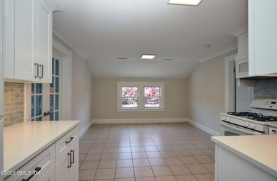 92 Pemberwick Rd unit Upstairs, Greenwich, CT 06831 - photo 7