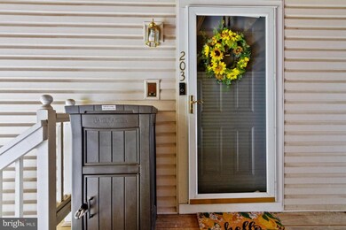 8115 Lacy Dr unit 203, Manassas, VA 20109 - photo 5