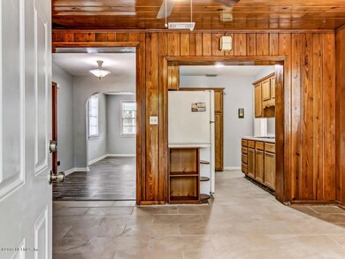 822 Linda Dr Jacksonville FL-006-026-Fro