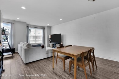 103 Warbler Way unit 1000, Freehold, NJ 07728 - photo 5