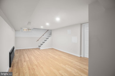 905 Monument Ave, Fredericksburg, VA 22401 - photo 3