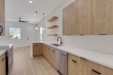 7962 Ethel St unit A, Houston, TX 77028 - photo 6