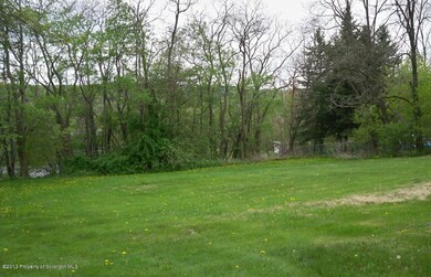 203 Craig St, Elmhurst Township, PA 18444 - photo 5