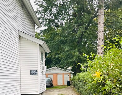 35 Andrew St, Springfield, MA 01109 - photo 3