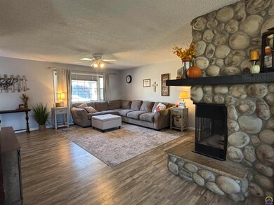 1913 Meadowlark Ln, Emporia, KS 66801 - photo 5