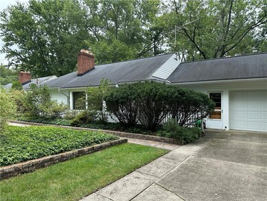 8751 Lindbergh Blvd, Olmsted Falls, OH 44138 - photo 2