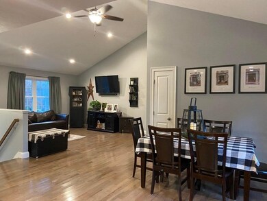 1 Sherry Ln, Spencer, MA 01562 - photo 2