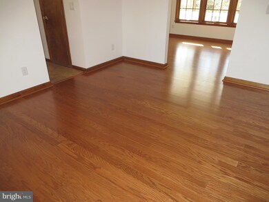 43974 White Cedar Ln, California, MD 20619 - photo 2