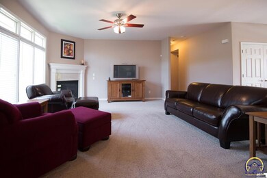 3707 SW Lincolnshire Rd, Topeka, KS 66610 - photo 3