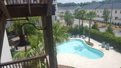 lets meet at the pool!