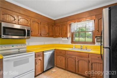 143 Redwood Ln, Gastonia, NC 28052 - photo 6