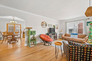 4-web-or-mls-2508 46th St-17