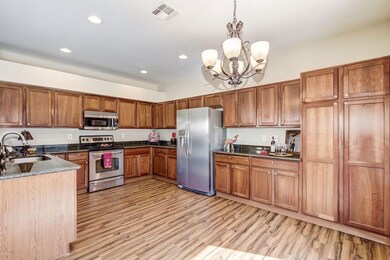 Kitchen 1