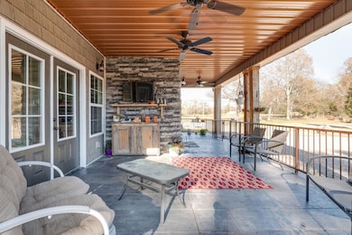  Great outdoor space for entertaining