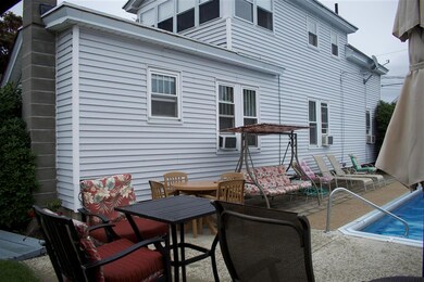 69 Pine St, Rochester, NH 03867 - photo 3