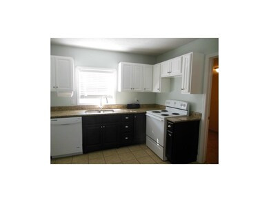 Granite counters, tile flrs, bright & clean