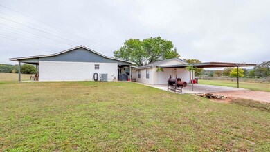 608 Northwest Dr, Fredericksburg, TX 78624 - photo 3