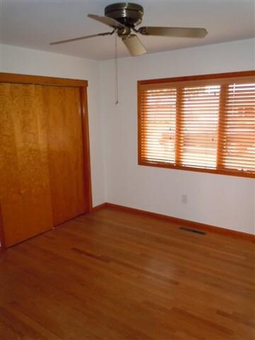 420 Mayfair Dr, Lincoln, IL 62656 - photo 5