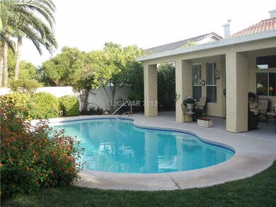 Swimming Pool/Hot Tub/Sauna.