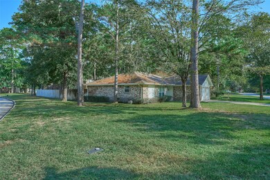 15 N Drifting Leaf Ct, Spring, TX 77380 - photo 2