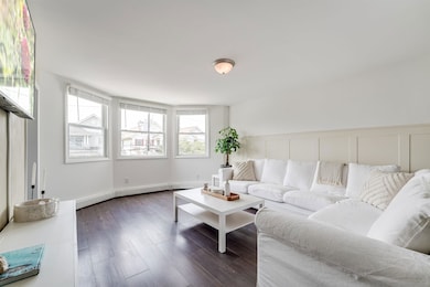 37 Andrew St unit 2, Bayonne, NJ 07002 - photo 2