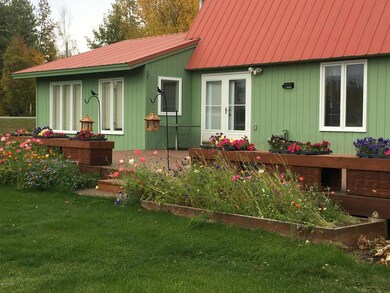 Large Deck with flower beds