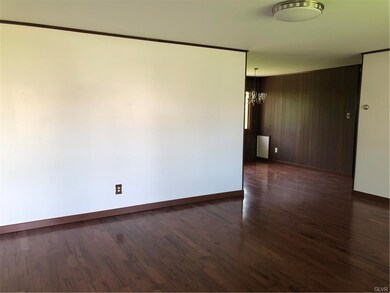 3221 S 3rd St, Whitehall, PA 18052 - photo 4