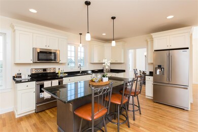 40 Bramber Valley Rd, Greenland, NH 03840 - photo 2