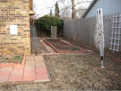 3612 Peregrine Dr, Norman, OK 73072 - photo 4