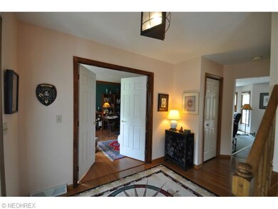 760 Hollyview Dr, Sheffield Lake, OH 44054 - photo 3