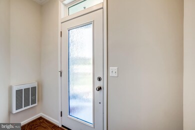 1022 Ribbon Limestone Terrace SE, Leesburg, VA 20175 - photo 4