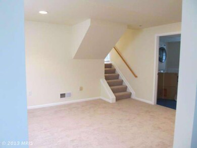 8810 Littlewood Rd, Parkville, MD 21234 - photo 6