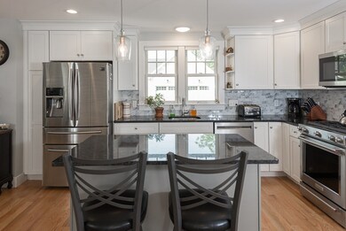 220 Center St unit 5, Pembroke, MA 02359 - photo 4