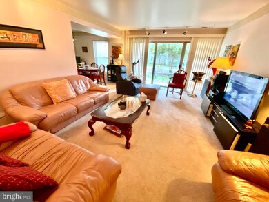 30 Canterbury Square unit 101, Alexandria, VA 22304 - photo 3