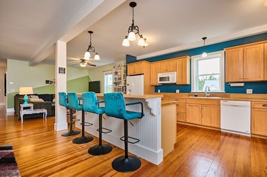 12 Parker Ave unit 1, Northfield, MA 01360 - photo 2