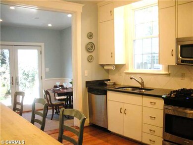 Kitchen - 24 Lex - Kitchen from Dining Room from B