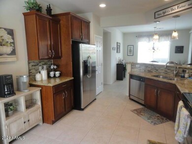 SS appliances stay