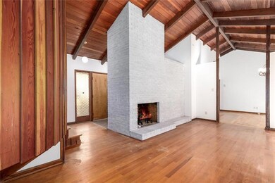 5363 Rosser Rd, Stone Mountain, GA 30087 - photo 7