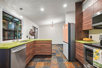 9804 237th Place SW, Edmonds, WA 98020 - photo 7