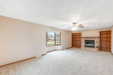 814 Duroe St, Jesup, IA 50648 - photo 4