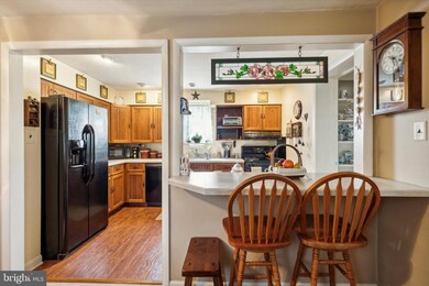 235 Summit Ave, Conshohocken, PA 19428 - photo 2