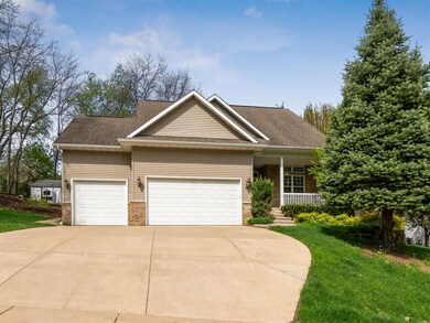 1802 Aaron Dr NW, Cedar Rapids, IA 52405 - photo 7