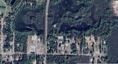 1307 NE 1st St, Carrabelle, FL 32322 - photo 3