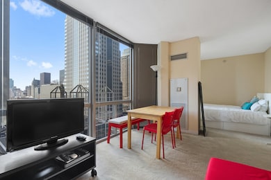 Park Millennium unit 902, Chicago, IL 60601 - photo 5