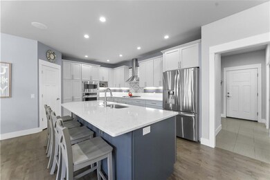 890 Raven Ct, Oregon, WI 53575 - photo 6