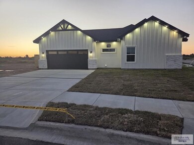 7306 St Catherine St, Brownsville, TX 78526 - photo 7