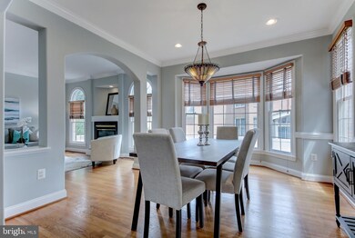 7966 Blitz Ct, Dunn Loring, VA 22027 - photo 6