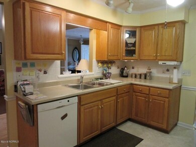 5-Overlooks Living Room