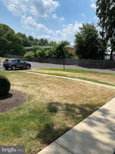 1105 Steamboat Station unit 1105, Southampton, PA 18966 - photo 4